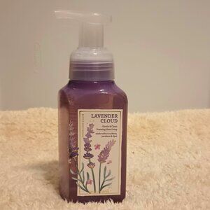 NEW~Bath & Body Works Lavender Cloud Gentle & Clean Foaming Hand Soap 8.75 FL OZ